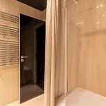 Chiado Deluxe Modern Feel 3 Bedroom Lisbon