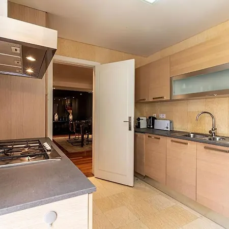 Apartament Chiado Deluxe Modern Feel 3 Bedroom Lizbona