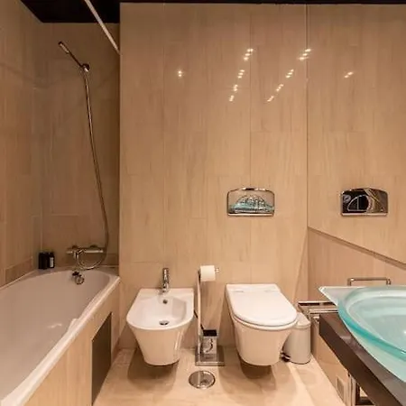 Chiado Deluxe Modern Feel 3 Bedroom