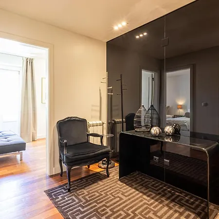 Chiado Deluxe Modern Feel 3 Bedroom * Lizbona