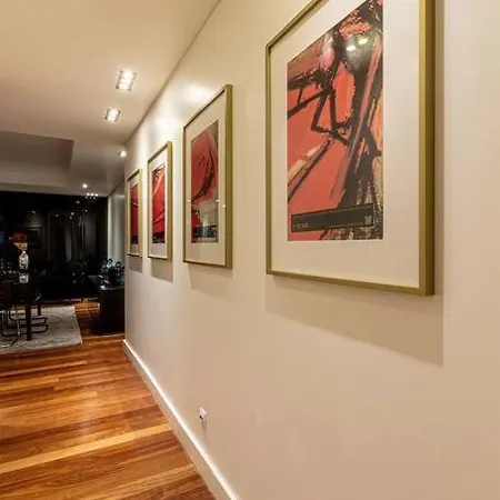 شقة Chiado Deluxe Modern Feel 3 Bedroom *